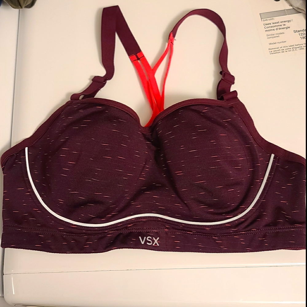 💠2/$25 VICTORIA'S SECRET  adjustable sports bra